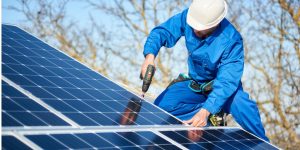 Installation Maintenance Panneaux Solaires Photovoltaïques à Longchamps